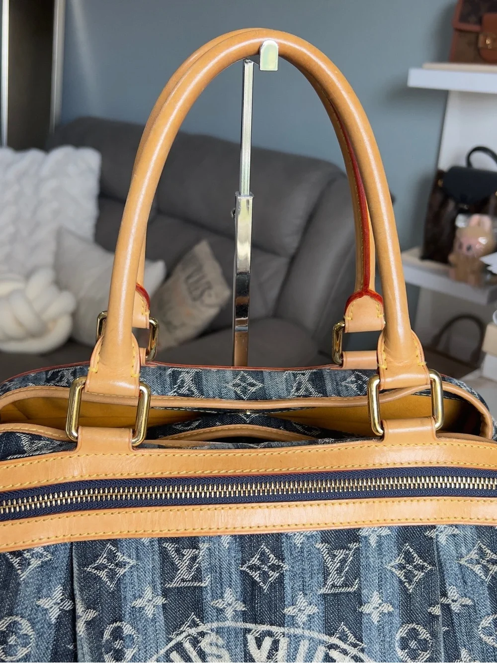 Authentic Louis Vuitton Cabas GM Epaule Denim Raye Blue